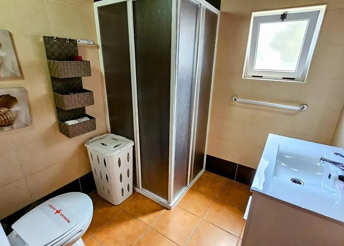 Adega Do Bisavô Casa de Férias Santa Cruz da Graciosa