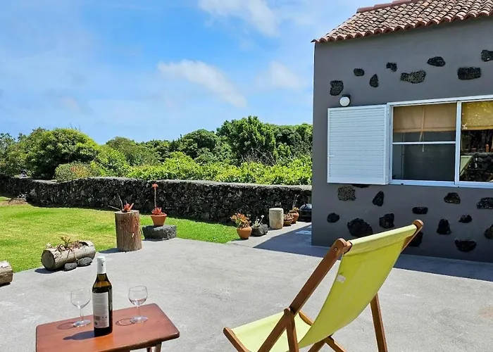 Adega Do Bisavô Casa de Férias Santa Cruz da Graciosa