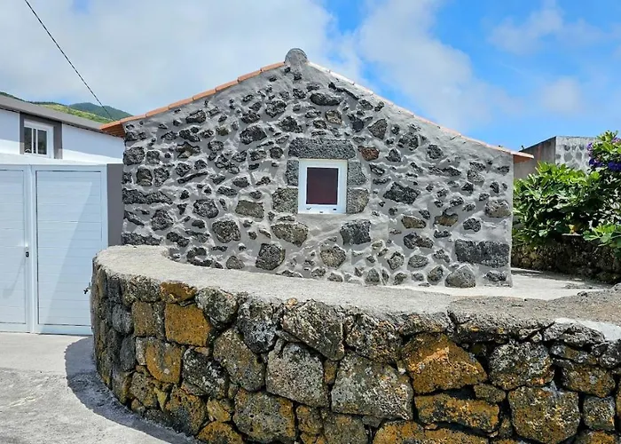 Adega Do Bisavô Casa de Férias *